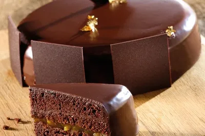 Carat Coverlux negro moneda